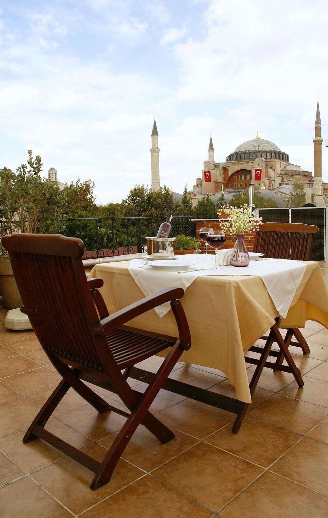 Hotel Uyan-Special Category Istanbul Restoran gambar