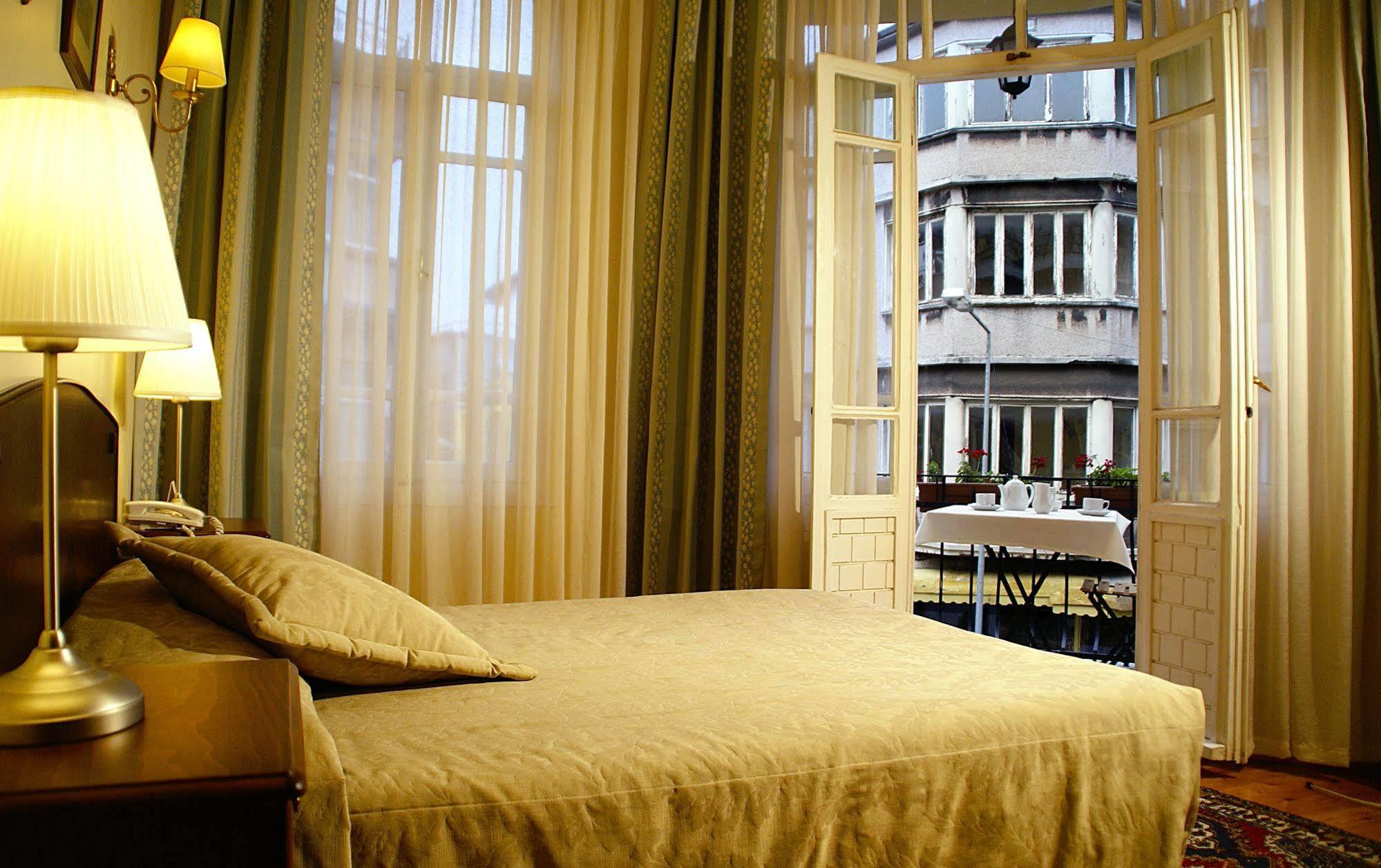 Hotel Uyan-Special Category Istanbul Luaran gambar